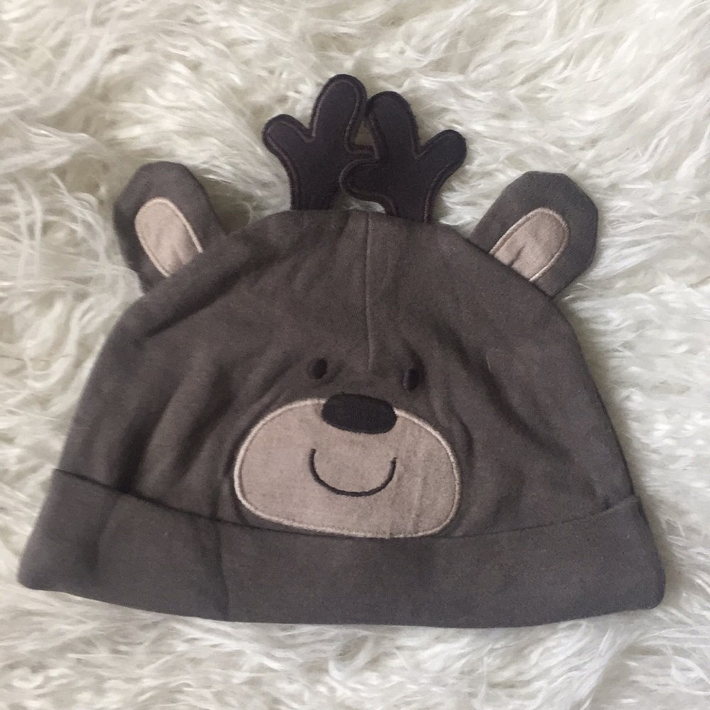 Baby Reindeer Hat ⭐️